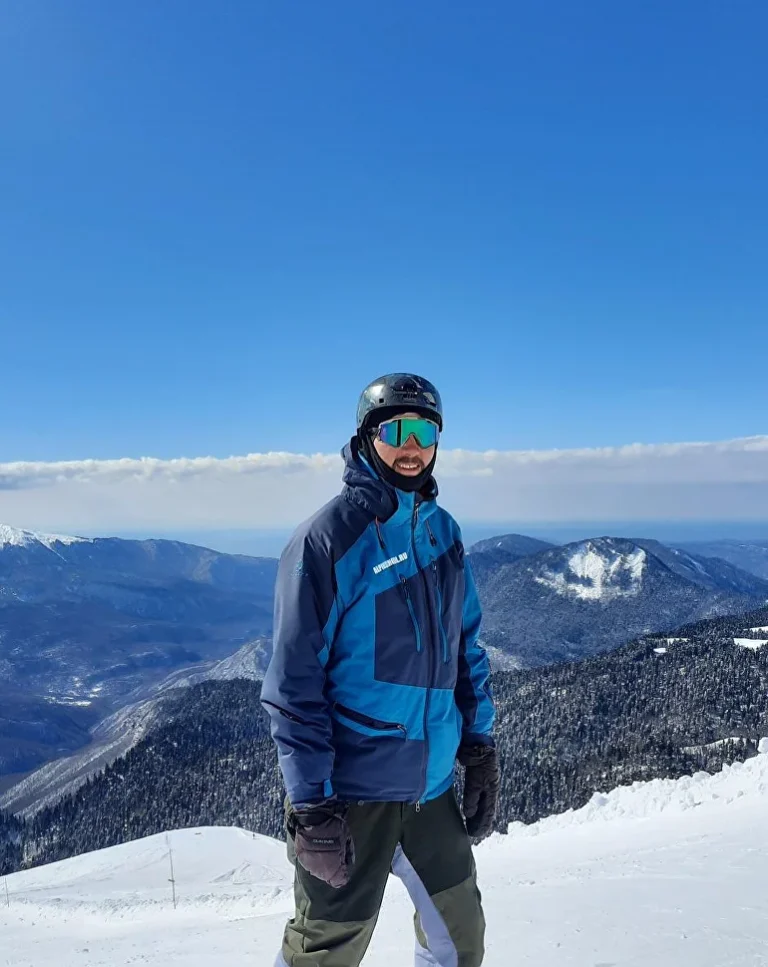 Антон Яничкин